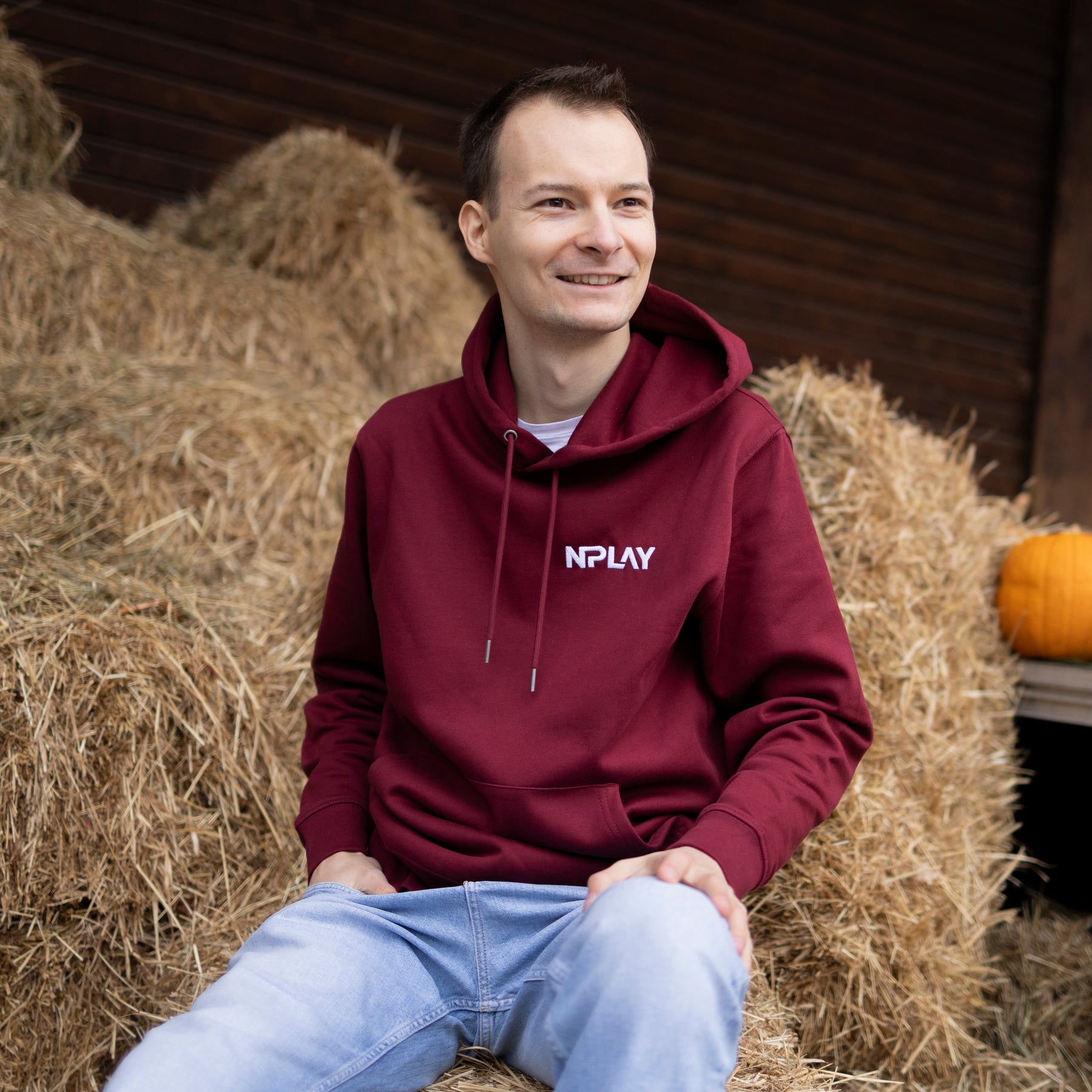 NPLAY Signature Hoodie – NPLAY Shop